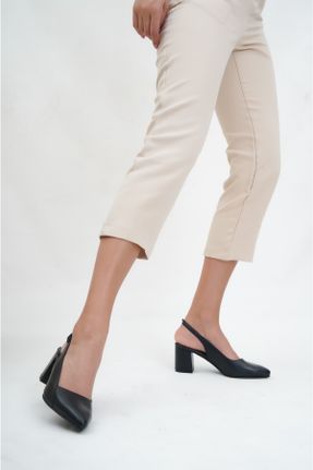 کفش پاشنه بلند کلاسیک مشکی زنانه چرم طبیعی پاشنه متوسط ( 5 - 9 cm ) پاشنه ضخیم کد 35503236