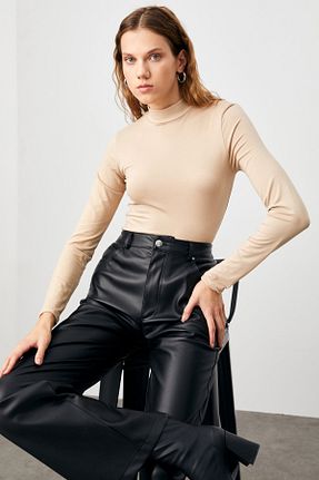 بلوز بژ زنانه ساده Bipantolon - کد 346206011