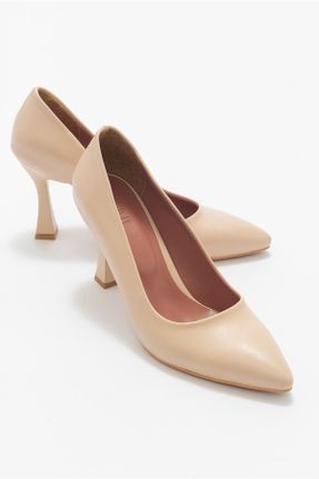 کفش پاشنه بلند کلاسیک بژ زنانه پاشنه نازک پاشنه متوسط ( 5 - 9 cm ) کد 147989289