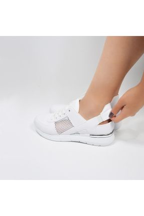 کفش اسنیکر سفید زنانه بند دار چرم مصنوعی کد 159149954