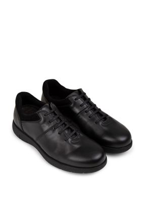 کفش کژوال مشکی مردانه چرم طبیعی پاشنه کوتاه ( 4 - 1 cm ) پاشنه ساده کد 458283902