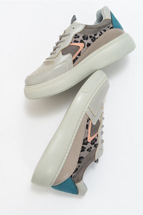 کفش اسنیکر طوسی زنانه بند دار luvishoes - کد 471520896