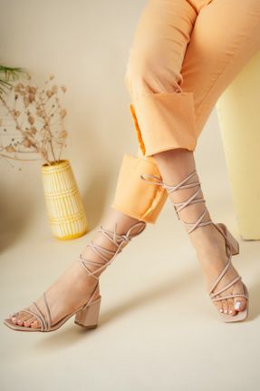 کفش پاشنه بلند کلاسیک بژ زنانه چرم مصنوعی پاشنه ضخیم پاشنه متوسط ( 5 - 9 cm ) کد 523711940