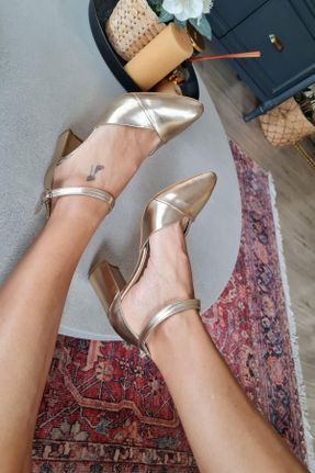 کفش مجلسی طلائی زنانه پاشنه متوسط ( 5 - 9 cm ) پاشنه ضخیم کد 634729346