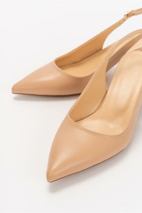 کفش پاشنه بلند کلاسیک بژ زنانه چرم مصنوعی پاشنه نازک پاشنه متوسط ( 5 - 9 cm ) کد 641069954