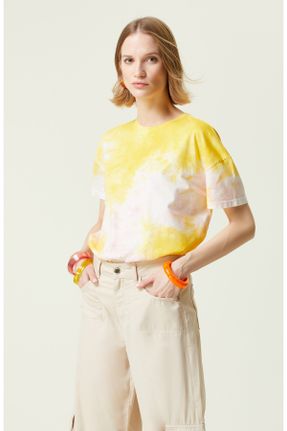 تی شرت زرد زنانه رگولار یقه گرد پنبه (نخی) تکی کد 645423804