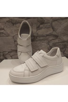 کفش کژوال سفید زنانه چرم طبیعی پاشنه کوتاه ( 4 - 1 cm ) پاشنه پر کد 659761836