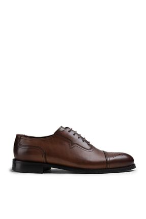 کفش کلاسیک قهوه ای مردانه چرم طبیعی پاشنه کوتاه ( 4 - 1 cm ) کد 88905867