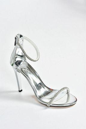 صندل زنانه پاشنه نازک Fox Shoes - کد 226133378