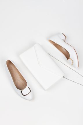 کفش پاشنه بلند کلاسیک سفید زنانه پاشنه ضخیم پاشنه کوتاه ( 4 - 1 cm ) کد 678341778