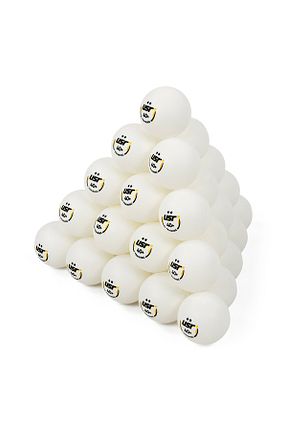توپ تنیس روی میز سفید Usr - کد 681031777
