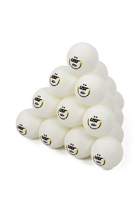 توپ تنیس روی میز سفید Usr - کد 681028671