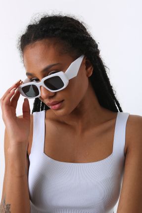 عینک آفتابی سفید زنانه 50 UV400 مات مستطیل کد 682010518
