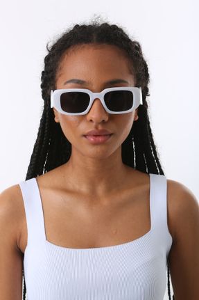 عینک آفتابی سفید زنانه 50 UV400 مات مستطیل کد 682010518