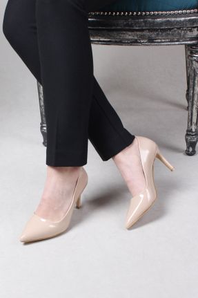 کفش کلاسیک بژ زنانه چرم مصنوعی پاشنه کوتاه ( 4 - 1 cm ) کد 95609283