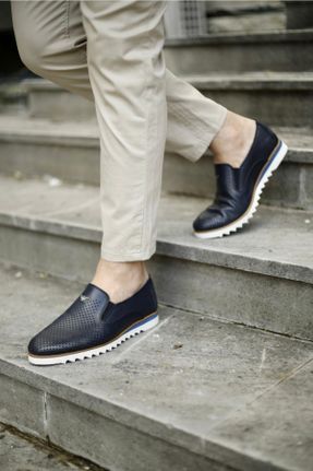 کفش کژوال سرمه ای مردانه چرم طبیعی پاشنه کوتاه ( 4 - 1 cm ) پاشنه ساده کد 683059112
