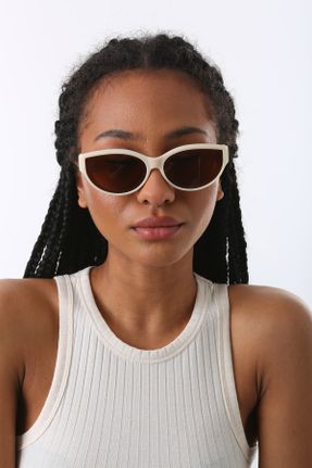 عینک آفتابی بژ زنانه 50 UV400 مات مستطیل کد 682005426