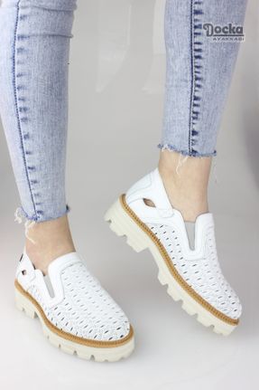 کفش کژوال سفید زنانه چرم طبیعی پاشنه کوتاه ( 4 - 1 cm ) پاشنه ساده کد 688054901