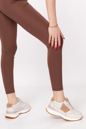کفش کژوال بژ زنانه چرم طبیعی پاشنه کوتاه ( 4 - 1 cm ) پاشنه ساده کد 699393078