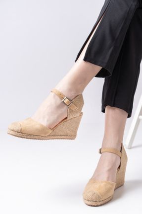 کفش پاشنه بلند پر قهوه ای زنانه پاشنه متوسط ( 5 - 9 cm ) چرم مصنوعی پاشنه پر کد 714411450