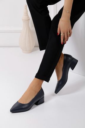 کفش پاشنه بلند کلاسیک سرمه ای زنانه چرم مصنوعی پاشنه ضخیم پاشنه کوتاه ( 4 - 1 cm ) کد 202415339