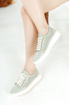 کفش کژوال سبز زنانه چرم طبیعی پاشنه کوتاه ( 4 - 1 cm ) پاشنه ساده کد 734463817