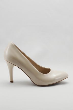 کفش پاشنه بلند کلاسیک بژ زنانه چرم لاکی پاشنه متوسط ( 5 - 9 cm ) پاشنه ضخیم کد 32537708