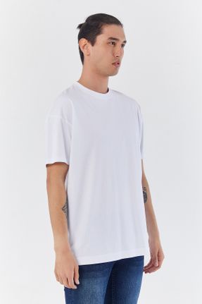 تی شرت سفید مردانه یقه گرد اورسایز تکی بیسیک کد 740949618