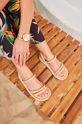 صندل بژ زنانه پاشنه تخت SNDUS - کد 736188832