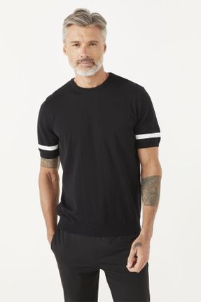 تی شرت مشکی مردانه رگولار یقه گرد تکی کد 747610623