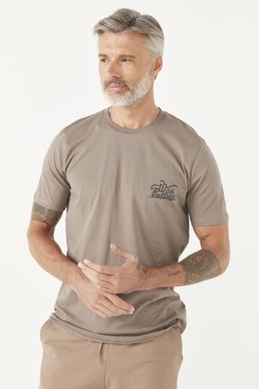 تی شرت قهوه ای مردانه رگولار یقه گرد تکی کد 747610726