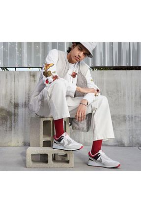 کفش اسنیکر سفید زنانه بند دار Nike - کد 749258078
