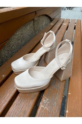 کفش مجلسی بژ زنانه چرم مصنوعی پاشنه متوسط ( 5 - 9 cm ) پاشنه ضخیم کد 750368025