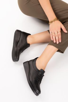 کفش کژوال مشکی زنانه چرم طبیعی پاشنه کوتاه ( 4 - 1 cm ) پاشنه ساده کد 752767580