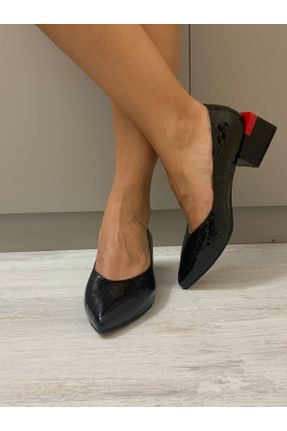 کفش پاشنه بلند کلاسیک مشکی زنانه چرم لاکی پاشنه ضخیم پاشنه کوتاه ( 4 - 1 cm ) کد 285464140