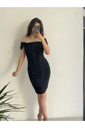 Kadın Siyah Drapeli Düşük Omuzlu Elbise