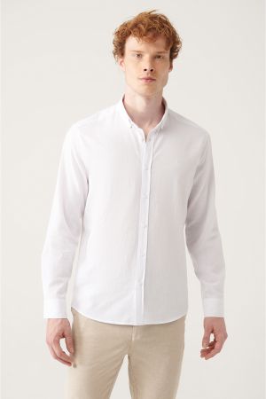 Erkek Beyaz Düğmeli Yaka Comfort Fit %100 Pamuk Keten Dokulu Gömlek E002141