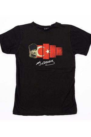 Atatürk Bayrak / Büyük Beden Tshirt / Arkası Imza Baskılı