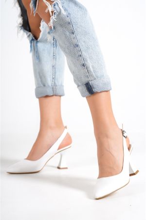 Beyaz Kadın Arkası Açık Sivri Burun 5 Cm Topuklu Sandalet Ayakkabı Rm0448