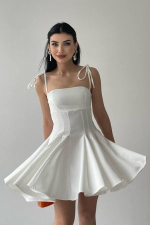 Atlas Kumaş Askılı Pens Detaylı Prenses Kesim Beyaz Abiye Elbise Beyaz Mezuniyet Elbisesi 164
