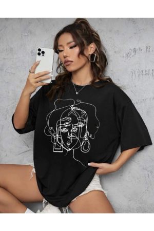 Kadın Siyah Yüz Baskı Detaylı Oversize T-shirt