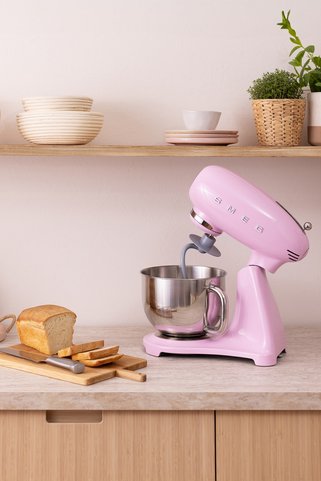 SMEG 50's Style Retro 4.8 Litre Pembe Stand Mikser SMF03PKEU