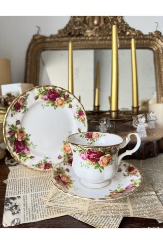 Villeroy & Boch Royal Albert Old Country Rose Çay /Büyük Boy Double Kahve Trio 3lü Fincan Seti