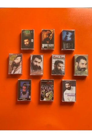 Raks Ahmet Kaya Nın Aramızdan Ayrılışının 24. Yılı Anısına Özel 10 Albümden Oluşan Kaset Seti