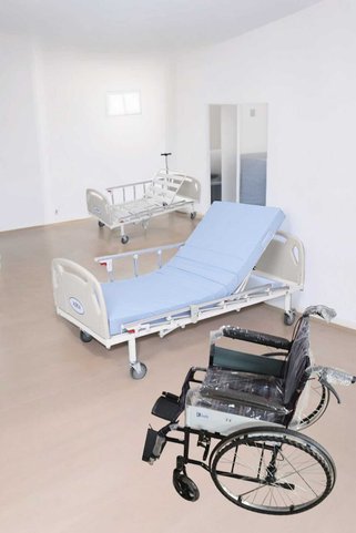 Masmel Sağlık 2 MOTORLU HASTA KARYOLASI VE TEKERLELİ SANDALYE