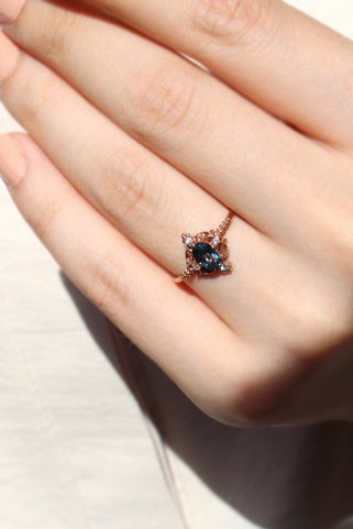 Yistandco Özel Tasarım Vintage London Blue  & Pırlanta Yüzük