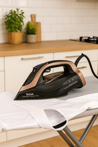 TEFAL Akıllı Durilium AirGlide Autoclean Taban 3200W Buharlı Ütü U +Mutfak Tartısı Hediye!!(Onerous)