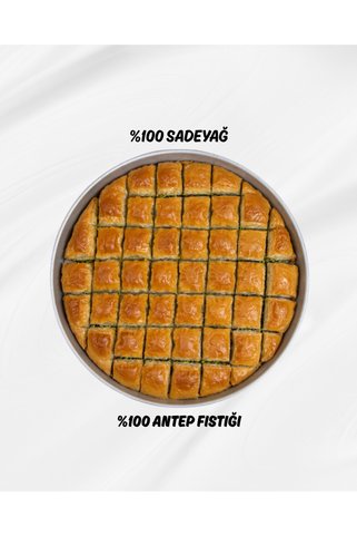 uzeller Birinci Sınıf Özel Kare Baklava Bol Fıstıklı Sadeyağlı Tepsili 2 KG
