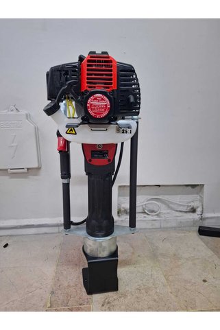 Karotsan ÇİT PANEL KAZIK DİREK ÇAKMA MAKİNASI - KAROT DÜNYASI