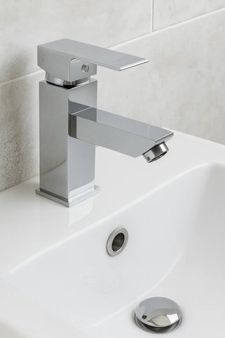 Sardıcı Riva Lavabo Bataryası Musluğu Çift Su Girişli Garantili
